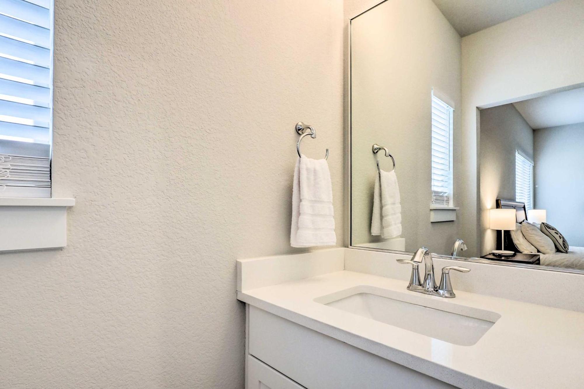 Gorgeous Georgetown Home, Walk To The Square! Eksteriør bilde